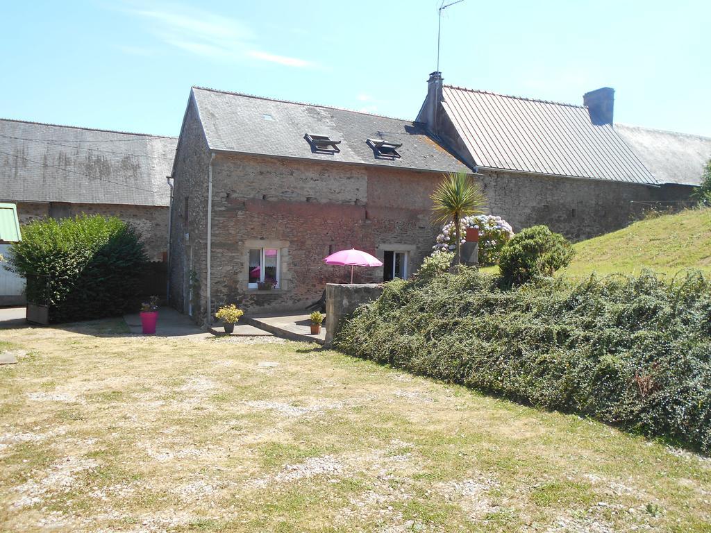 Holiday home Gite De La Huberderie Quettehou